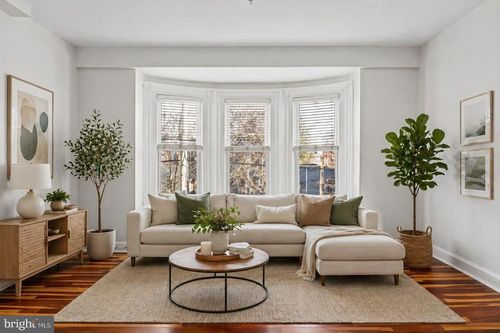 2-426 S 44th St, PHILADELPHIA, PA, 19104-3967 | Card Image