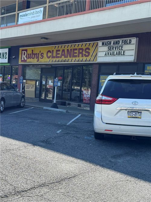 300 Mount Lebanon Blvd, Castle Shannon, PA, 15234-1512 | Card Image