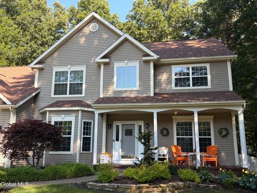 4 Fenimore Pl, Wilton, NY, 12831-1477 | Card Image