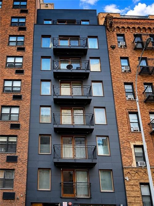 4-234 E 70th St, New York, NY, 10021-0102 | Card Image