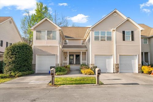 1521 Ashton Woods Way, Dalton, GA, 30720-7263 | Card Image