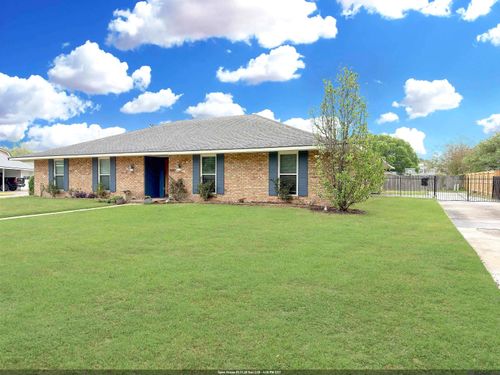 1141 Aurora Pl, Baton Rouge, LA, 70806-7841 | Card Image