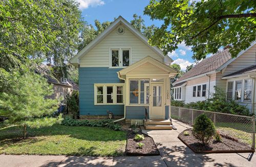1086 Pleasant Ave, Saint Paul, MN, 55102-3313 | Card Image