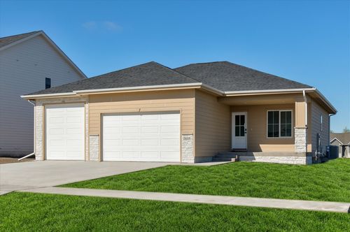 2610 Nw Fairfield Drive, Ankeny, IA, 50023 | Card Image