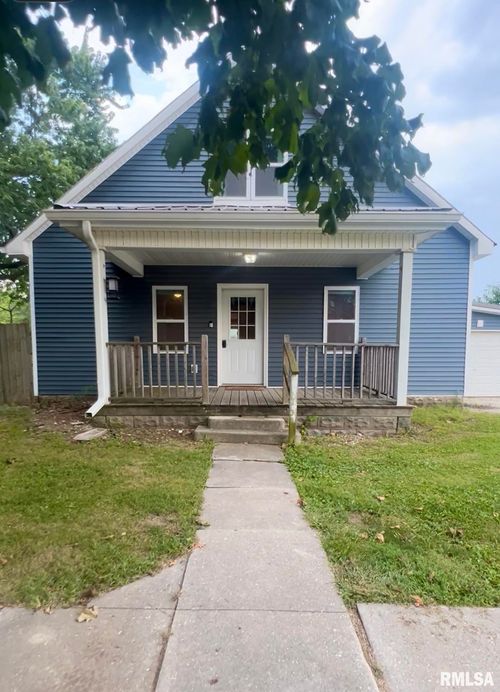 201 W Lafayette St, Clayton, IL, 62324-1319 | Card Image