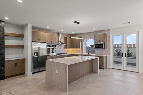 2428 Devotion Ridge Dr, Henderson, NV, 89052-5674 | Card Image