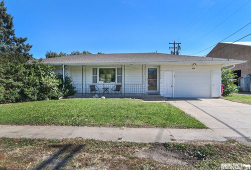 230 8th St, Adams, NE, 68301-3012 | Card Image