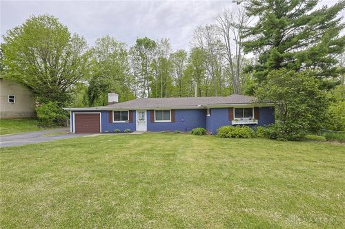 2855 Bahns Dr, Beavercreek, OH, 45434-6651 | Card Image