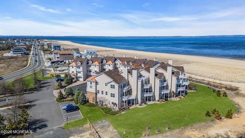 1-201 Gateway Ct, Union Beach, NJ, 07735-3159 | Card Image