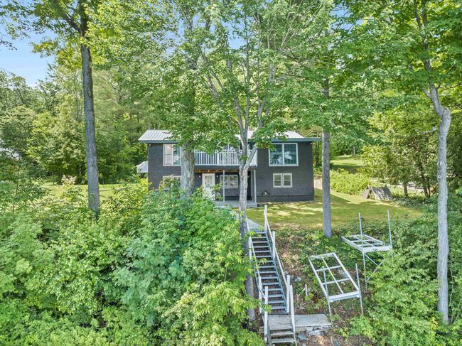 184 W Loop Rd, House other with 3 bedrooms, 2 bathrooms and null parking in Elmore VT | Image 44