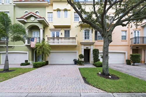 2486 San Pietro Cir, Palm Beach Gardens, FL, 33410-2972 | Card Image