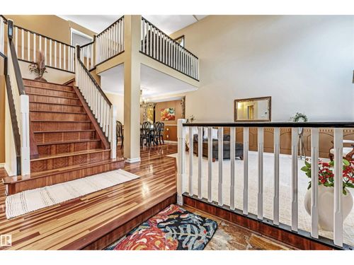 4318 46 St Nw, Edmonton, AB, T6L6L9 | Card Image