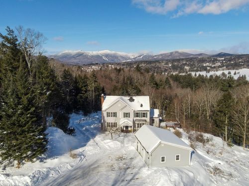 95 Winterbird Ridge Rd, Stowe, VT, 05672-5569 | Card Image