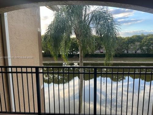 6304-160 Sw 117th Ter, Pembroke Pines, FL, 33025-3491 | Card Image