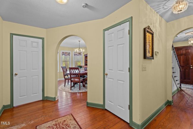 Arched doorway | Image 16