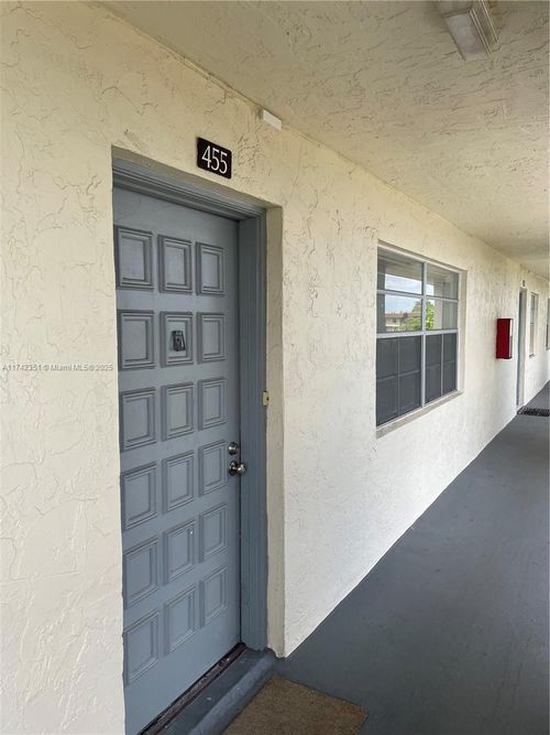 apt-455-3099 Nw 48th Ave, Lauderdale Lakes, FL, 33313-7226 | Card Image