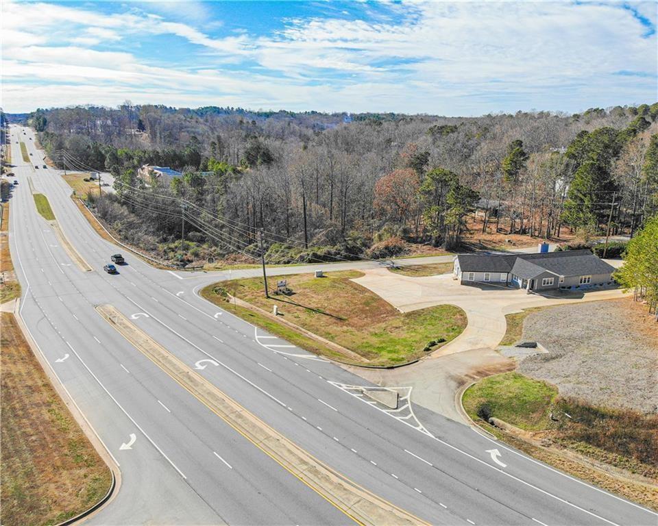 Commercial Lease in Gainesville 3