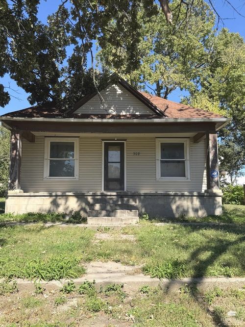 308 E 11th St, Junction City, KS, 66441-2609 | Card Image