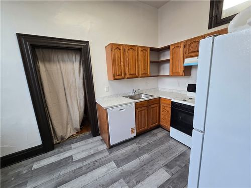 812-812 Mcclure St, Homestead, PA, 15120-1573 | Card Image