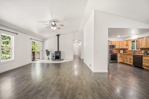 52917 Shady Ln, La Pine, OR, 97739-9551 | Card Image
