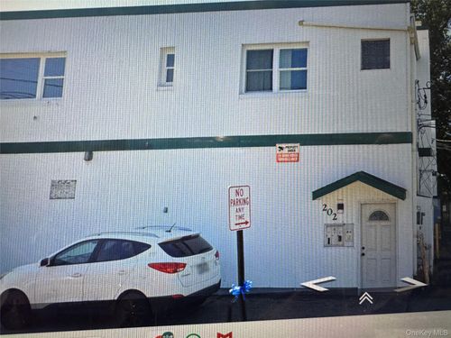 a-202 N Idaho Ave, Massapequa, NY, 11758-1363 | Card Image