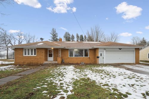 402 S Washington Ave, Fredericksburg, IA, 50630-1012 | Card Image