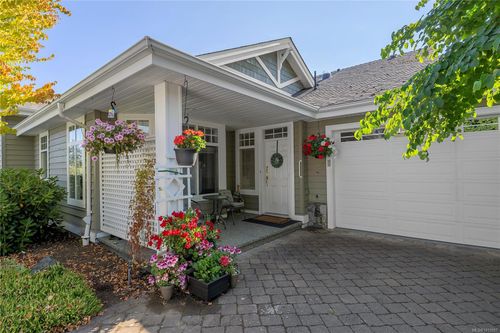1381 Gabriola Dr, Parksville, BC, V9P2X8 | Card Image