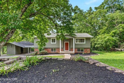 9209 Topoco Dr, Knoxville, TN, 37922-3674 | Card Image