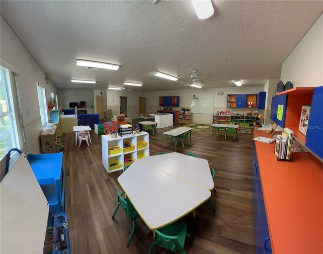 374 Scott Ave, Home with 0 bedrooms, 0 bathrooms and null parking in SARASOTA FL | Image 51