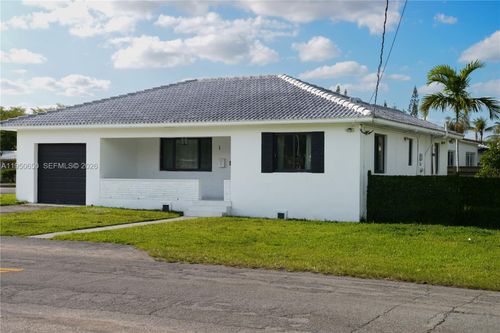 1 Ne 86th St, El Portal, FL, 33138-3037 | Card Image