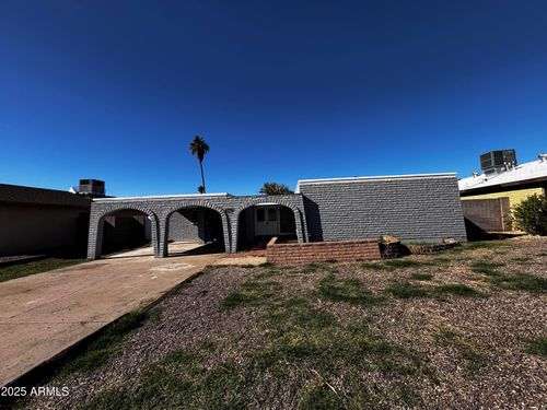 3802 W Sahuaro Dr, Phoenix, AZ, 85029-4062 | Card Image