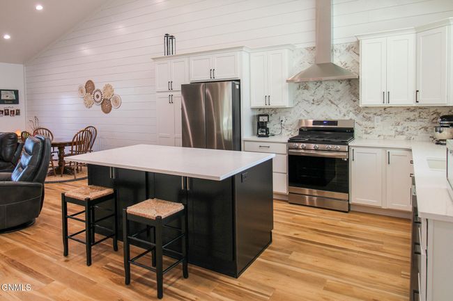 8127 Hawktree Dr, Townhouse with 3 bedrooms, 2 bathrooms and null parking in Bismarck ND | Image 9