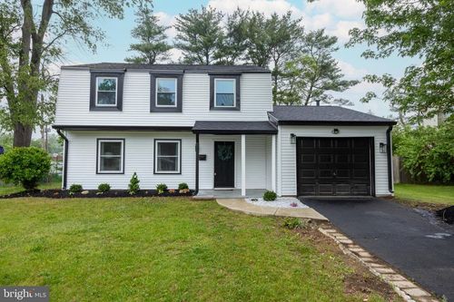 127 Toledo Ln, Willingboro, NJ, 08046-3722 | Card Image