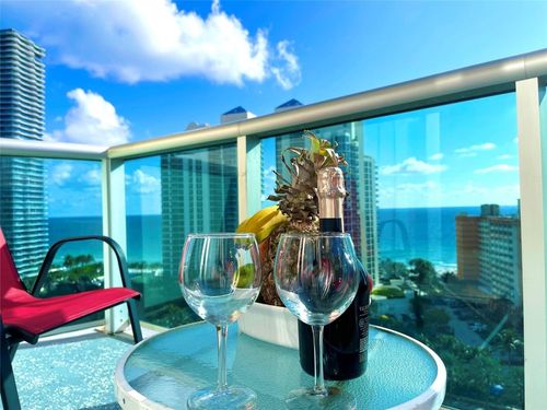 19370 Collins Ave, Sunny Isles Beach, FL, 33160-2240 | Card Image