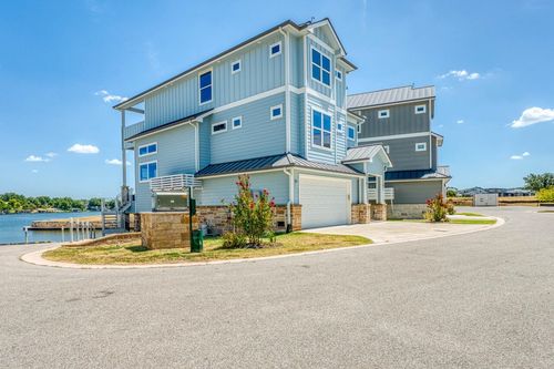 308 Island Circle, Kingsland, TX, 78639 | Card Image
