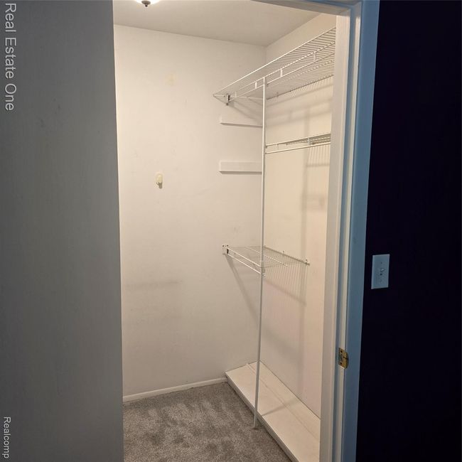 Master closet 2.jpg | Image 21