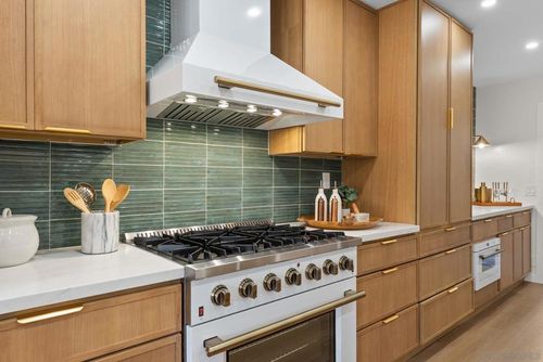 16048 Via Viajera, Rancho Santa Fe, CA, 92091-4323 | Card Image