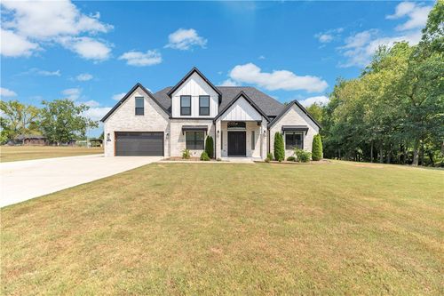 11958 Landers Rd, Rogers, AR, 72756-9753 | Card Image