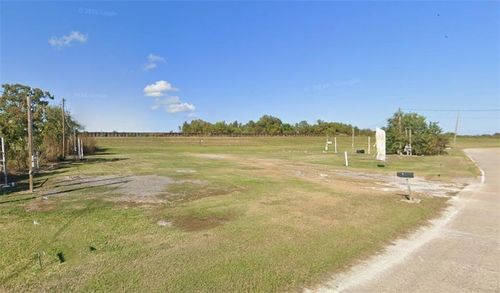116-102-116 Falcon Crest Ln, Buras, LA, 70041-3780 | Card Image