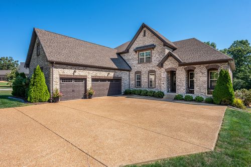 112 Watermill Ln, Lebanon, TN, 37087-1636 | Card Image
