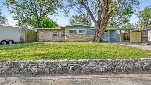 2116 Marilyn Ln, Arlington, TX, 76010-8025 | Card Image