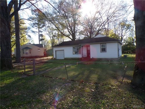 5207 Greenview Dr, Tuscaloosa, AL, 35401-6227 | Card Image