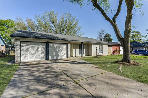 1310 Beaver Bend Rd, Houston, TX, 77088-2021 | Card Image