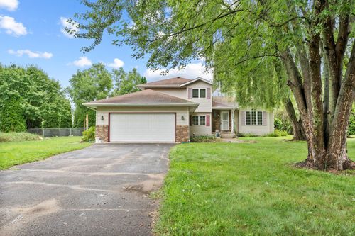27475 Felton Ave, Wyoming, MN, 55092-9381 | Card Image