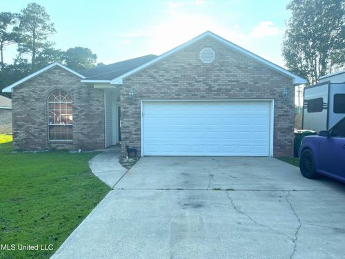 3613 N 7th St, Ocean Springs, MS, 39564-7554 | Card Image