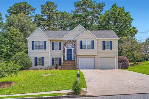 3290 Spincaster Way, Loganville, GA, 30052-5051 | Card Image