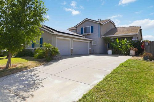 1226 Plumas Links St, Plumas Lake, CA, 95961-8701 | Card Image