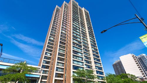 2206-1850 Clark St, Chicago, IL, 60614-5338 | Card Image