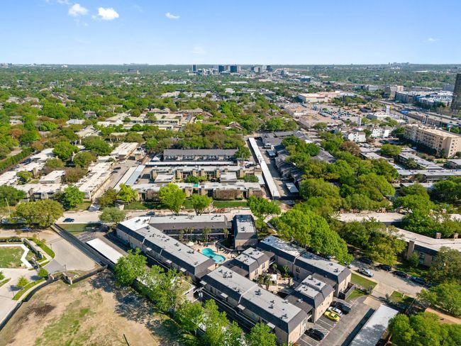 Bird's eye view featuring a city view | Image 37