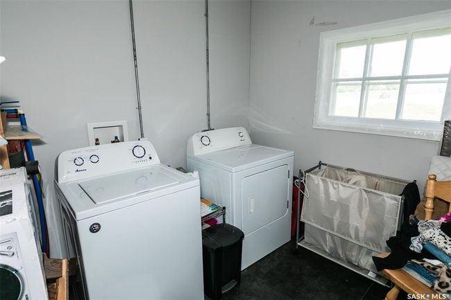 624 Pacific Ave, Home with 4 bedrooms, 2 bathrooms and 5 parking in Kerrobert SK | Image 14